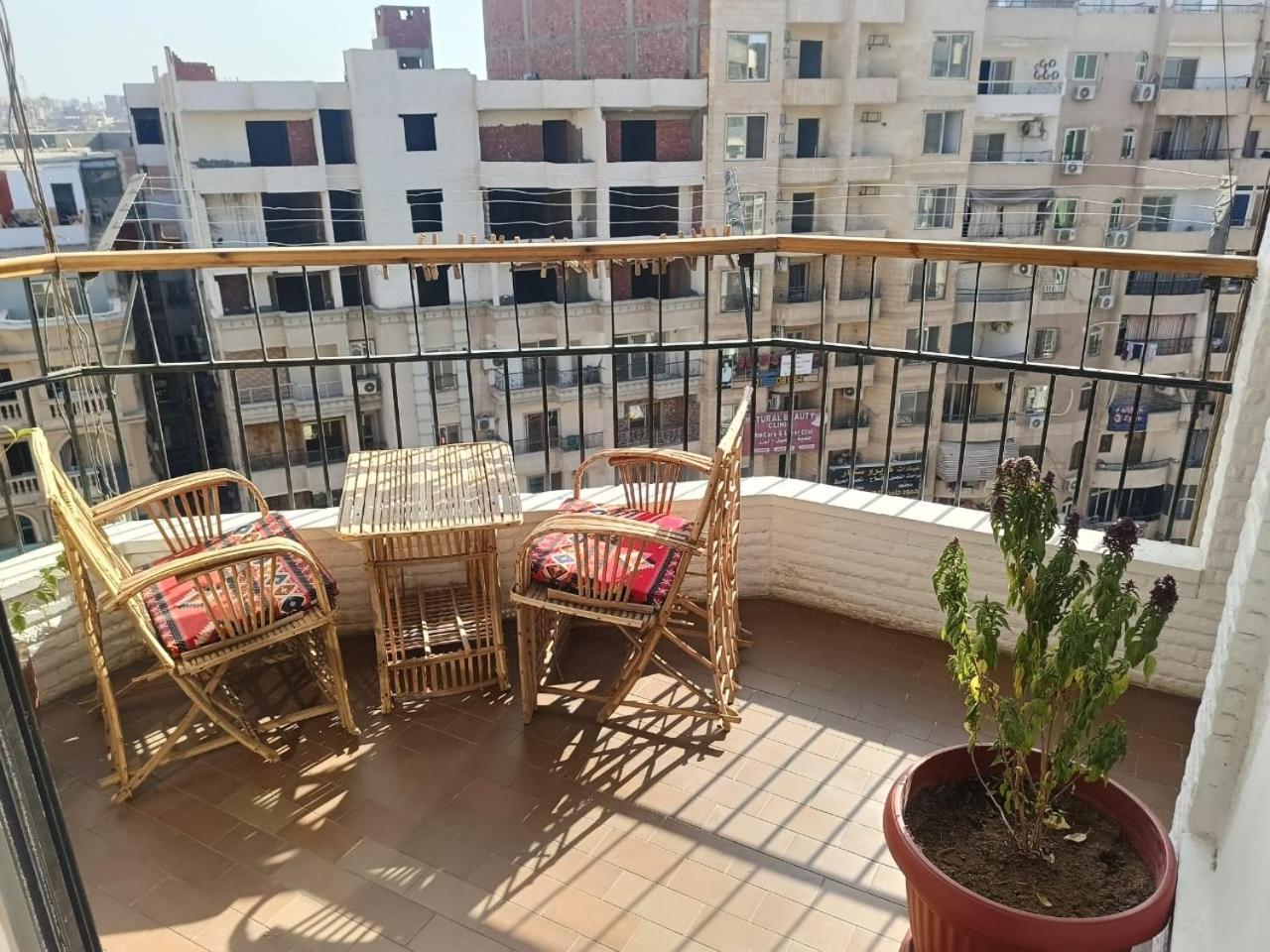 Pyramids Nights Hostel Kafret el-Gabal Exterior photo